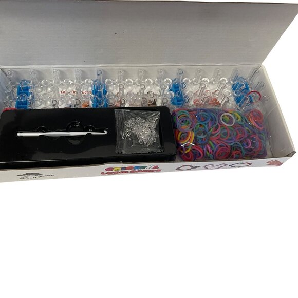 Colorful Loom Bands Kit With 600 Silicone Bands 24 Clips For DIY Crafting - Picture 4 of 8